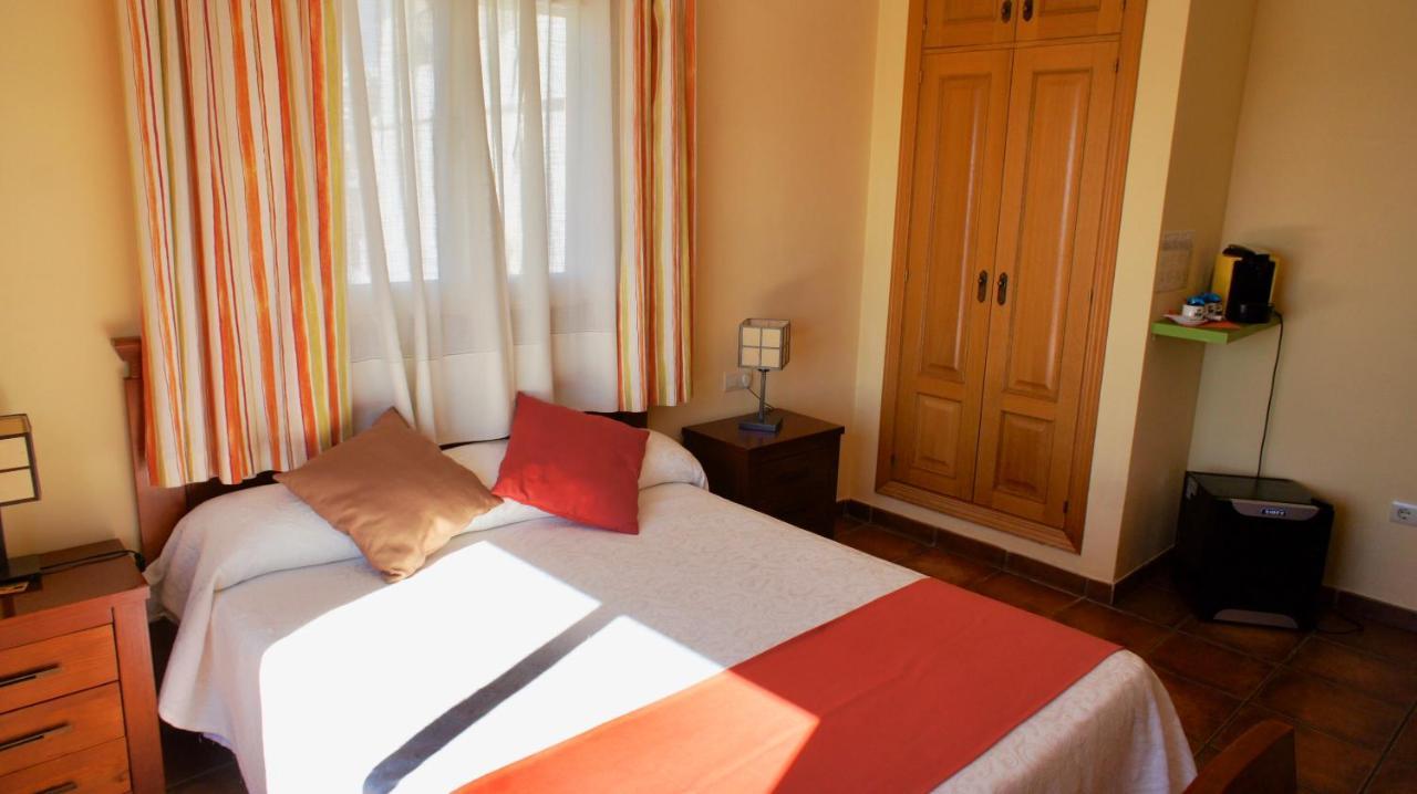 Hotel Casa Vazquez Малага Экстерьер фото