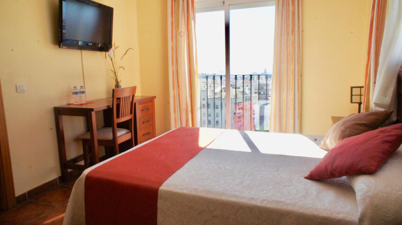 Hotel Casa Vazquez Малага Экстерьер фото