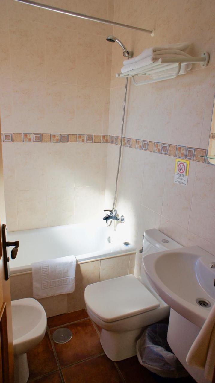 Hotel Casa Vazquez Малага Экстерьер фото